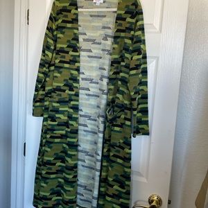 Like new LuLaRoe Sarah